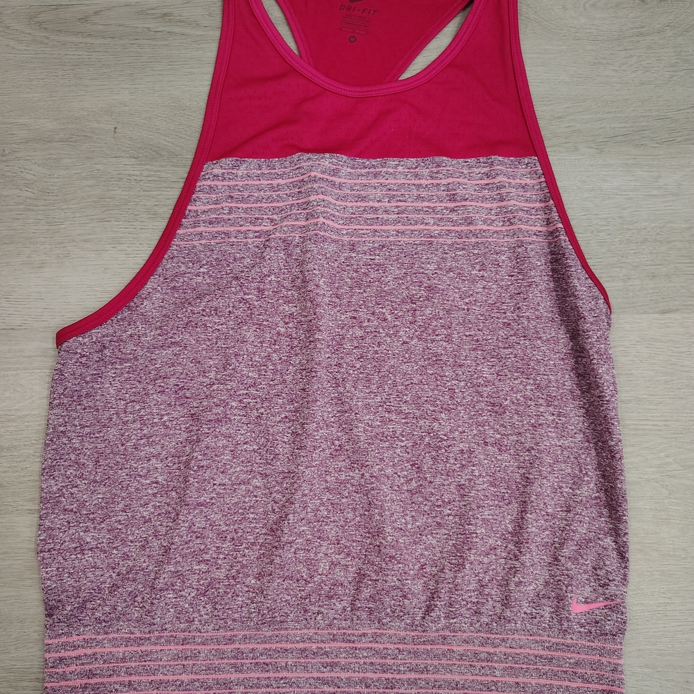 Nike Pink Tank Size Medium